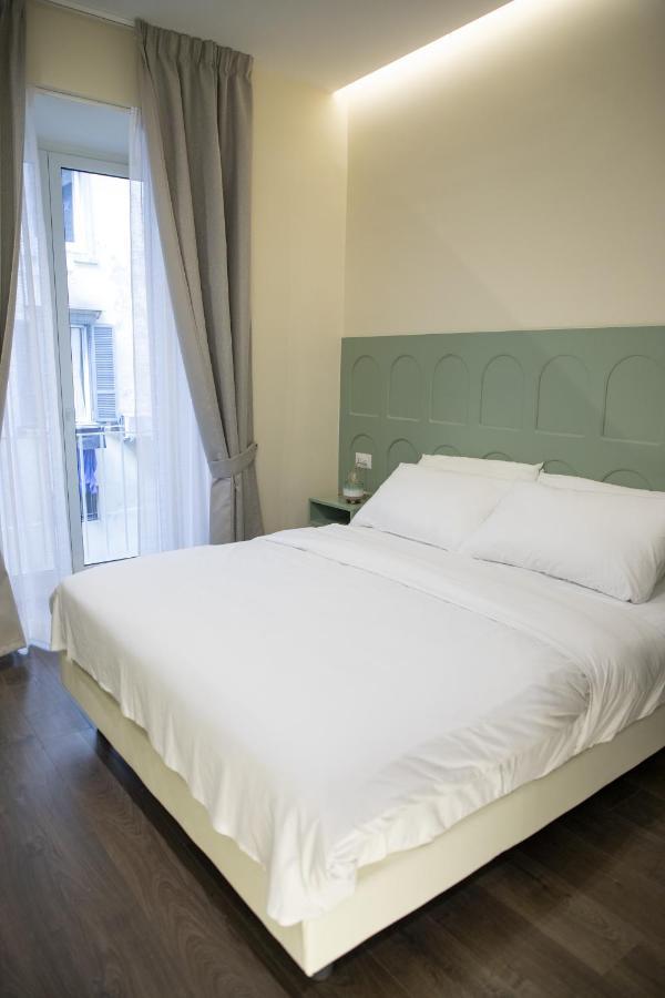 South Hands Luxury Napoli